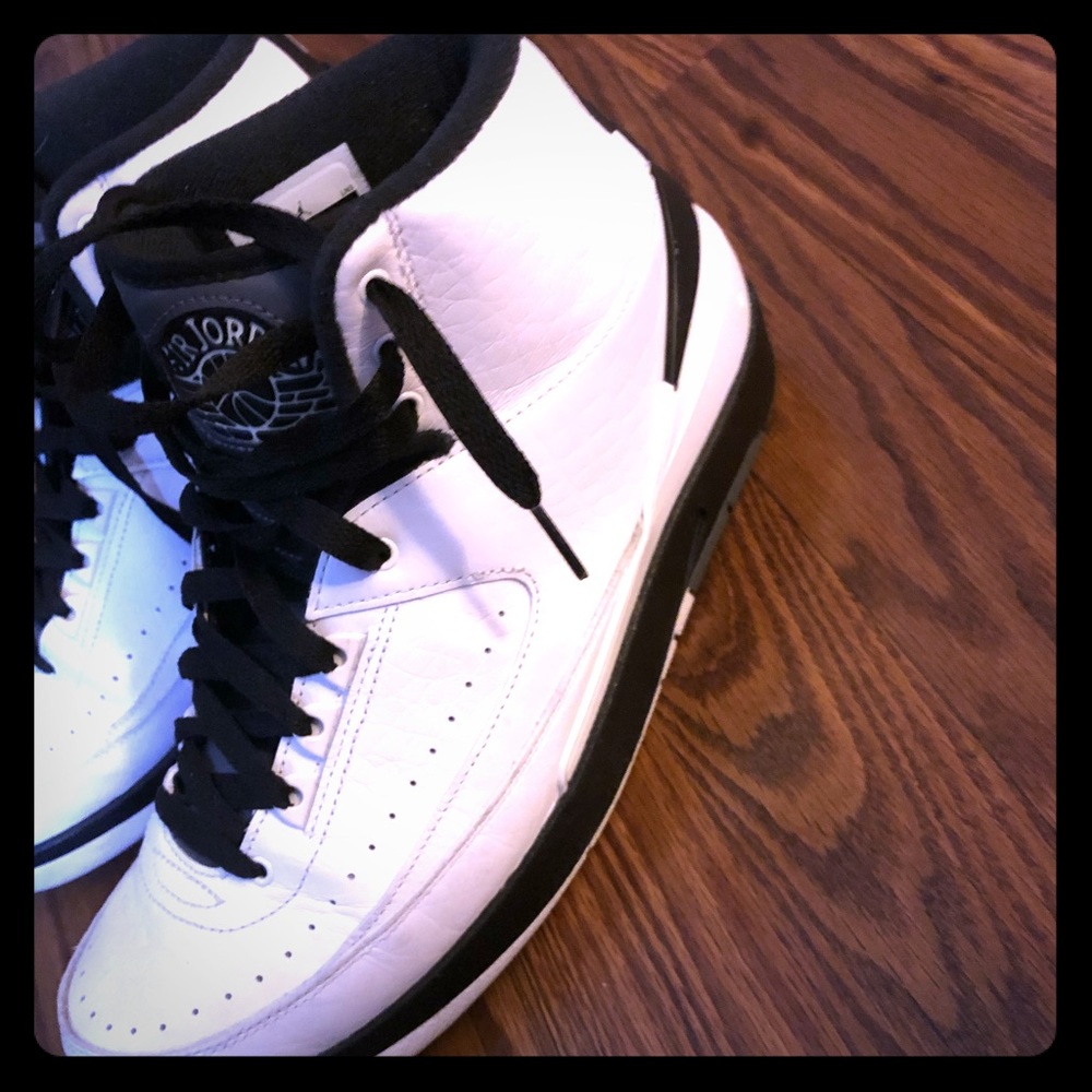 Jordan 2s wing it
